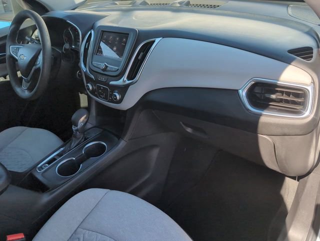 Certified 2022 Chevrolet Equinox LS w/ LS Convenience Package FWD image 27