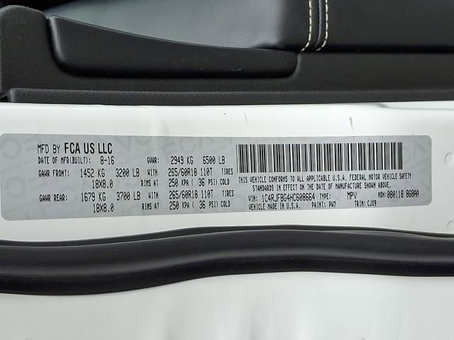 Used 2017 Jeep Grand Cherokee Limited image 27