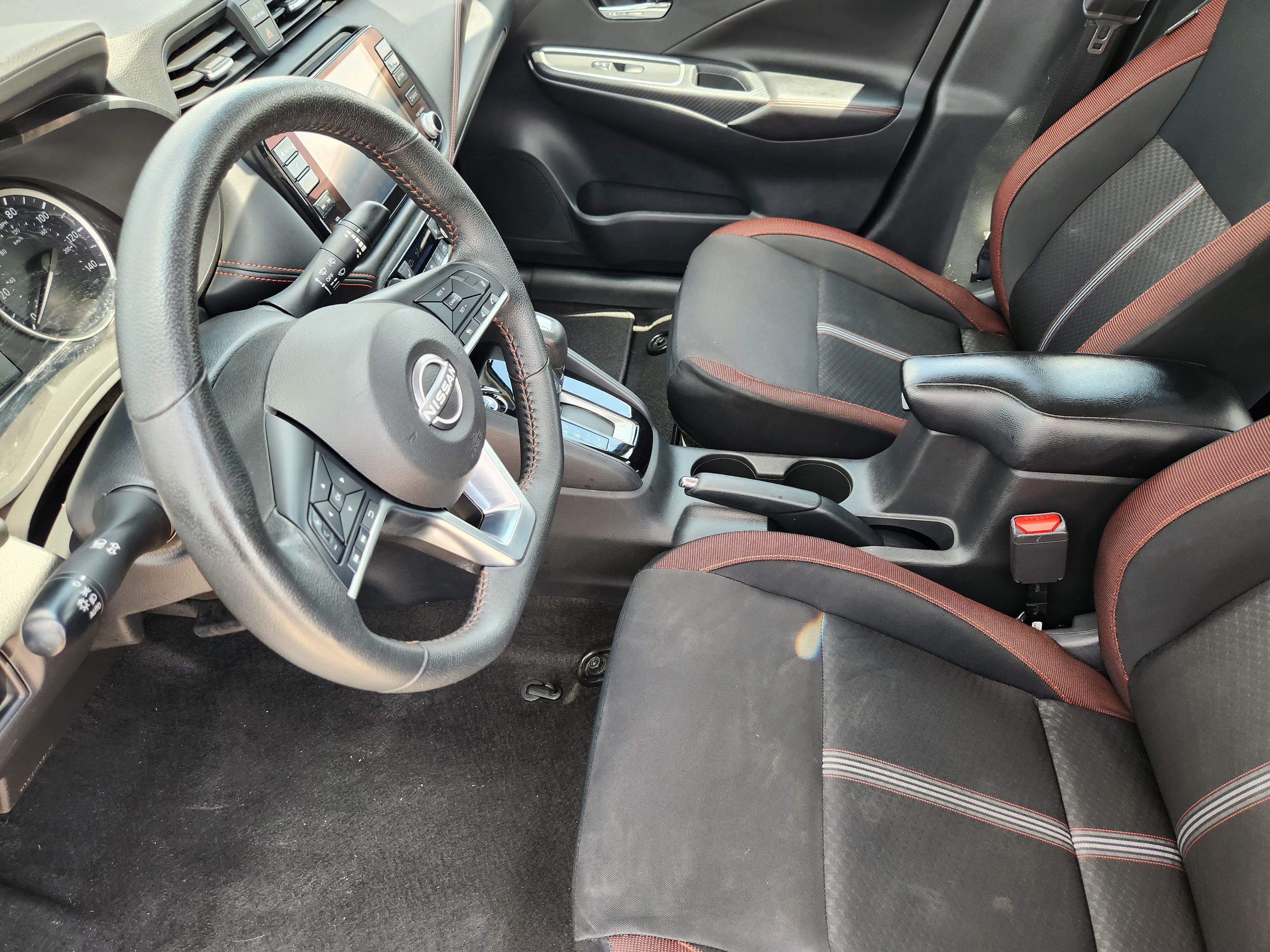 Used 2025 Nissan Versa SR w/ Trunk Package FWD image 14