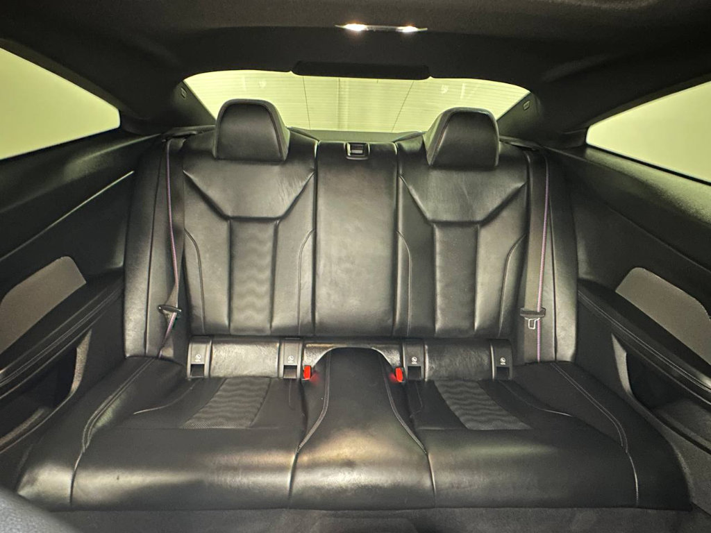 Used 2022 BMW M4 Competition w/ Executive Package RWD image 23