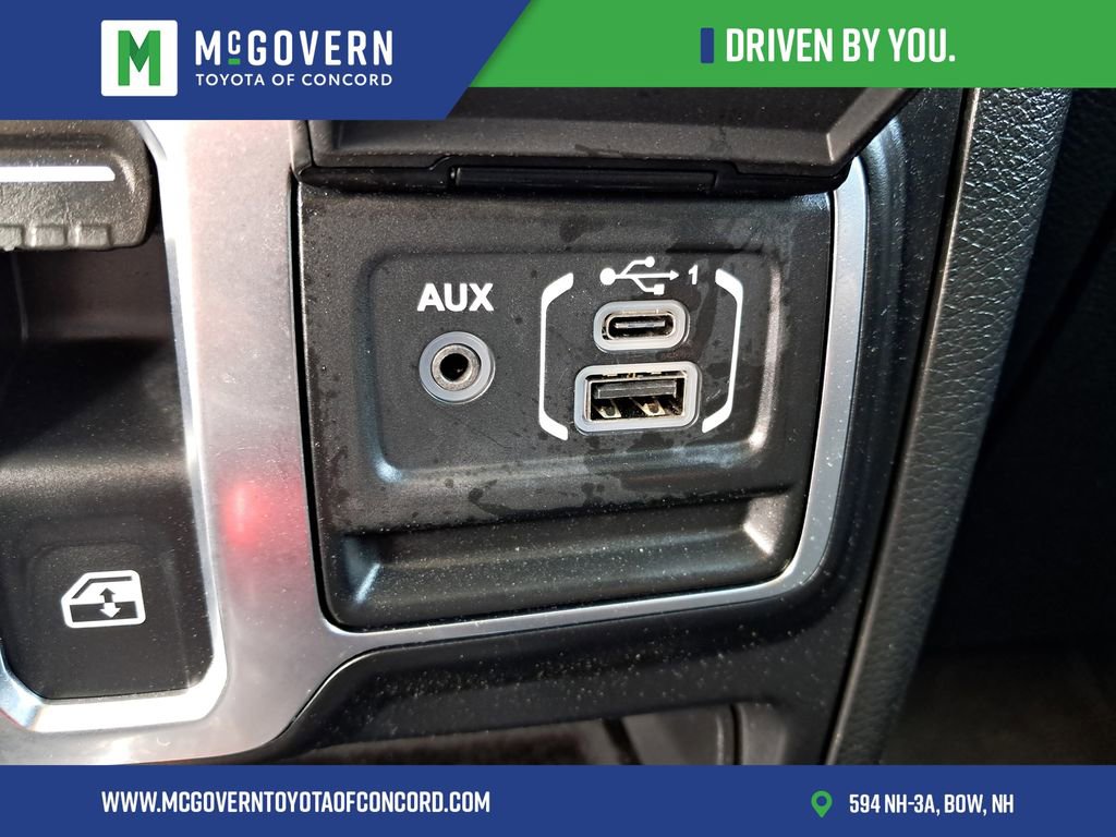 Used 2020 Jeep Wrangler Sport AWD/4WD image 29