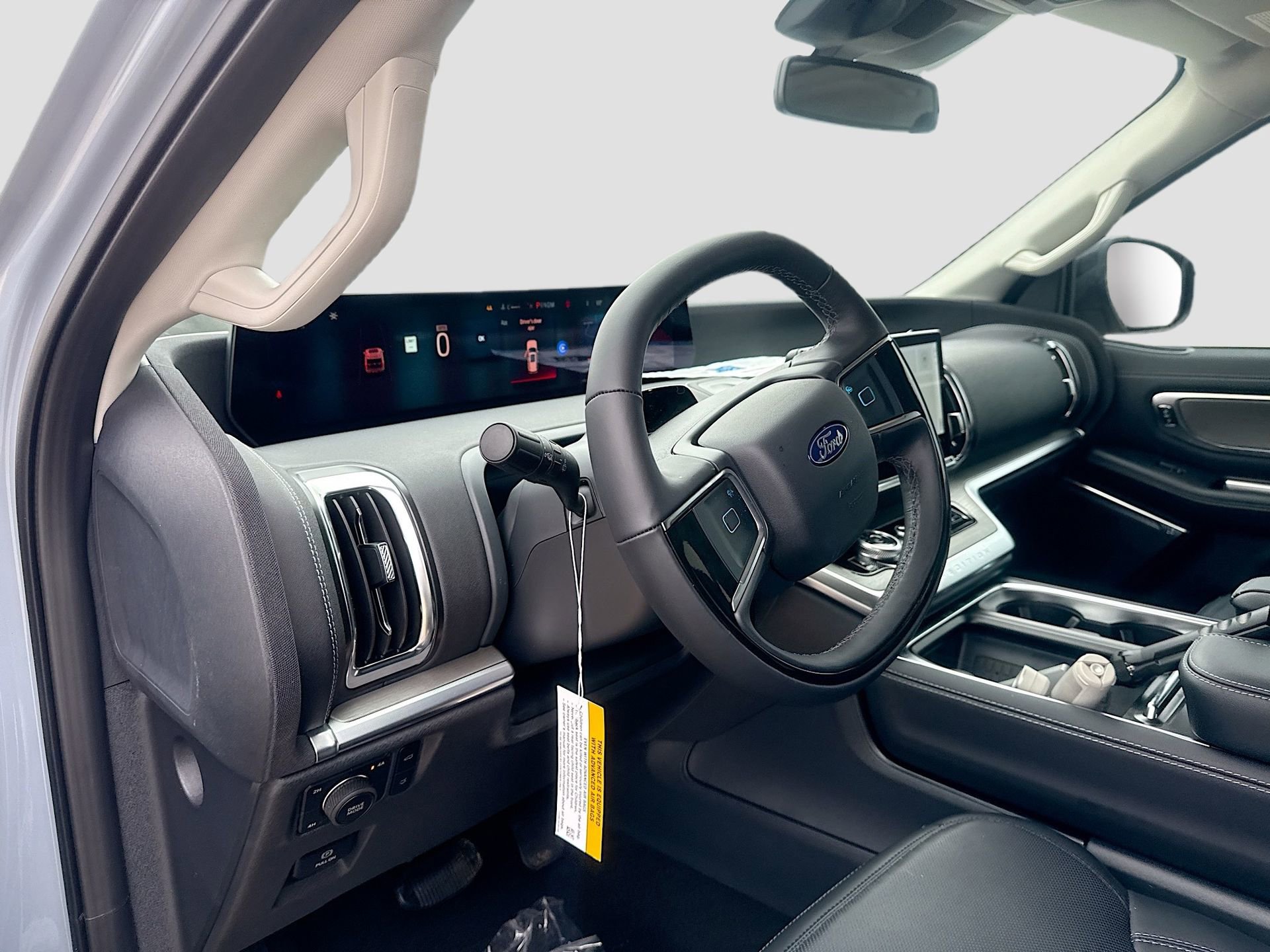 New 2025 Ford Expedition Platinum w/ Driver's Package image 13