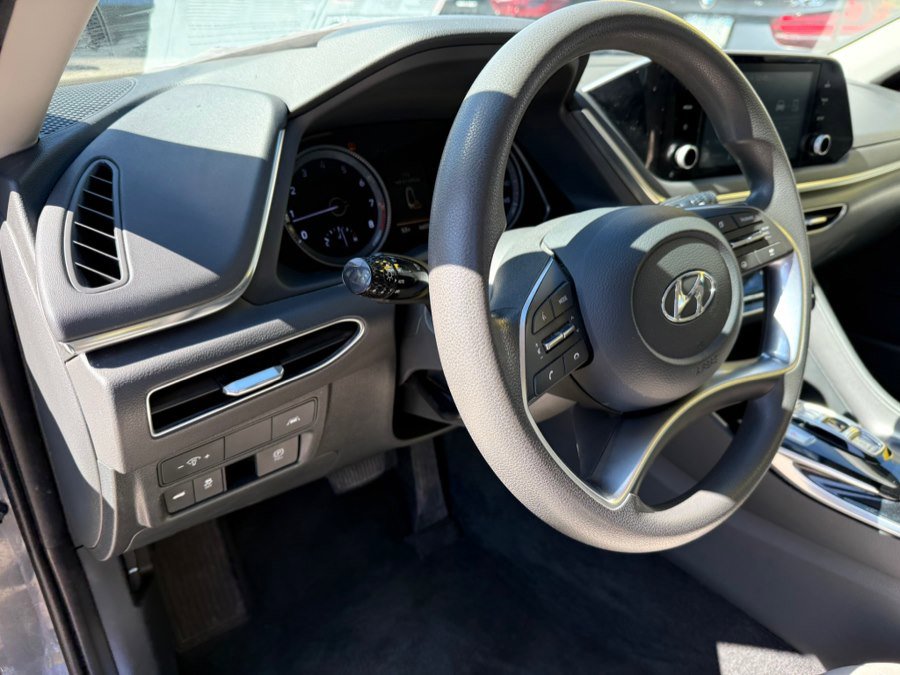 Used 2021 Hyundai Sonata SEL FWD image 12