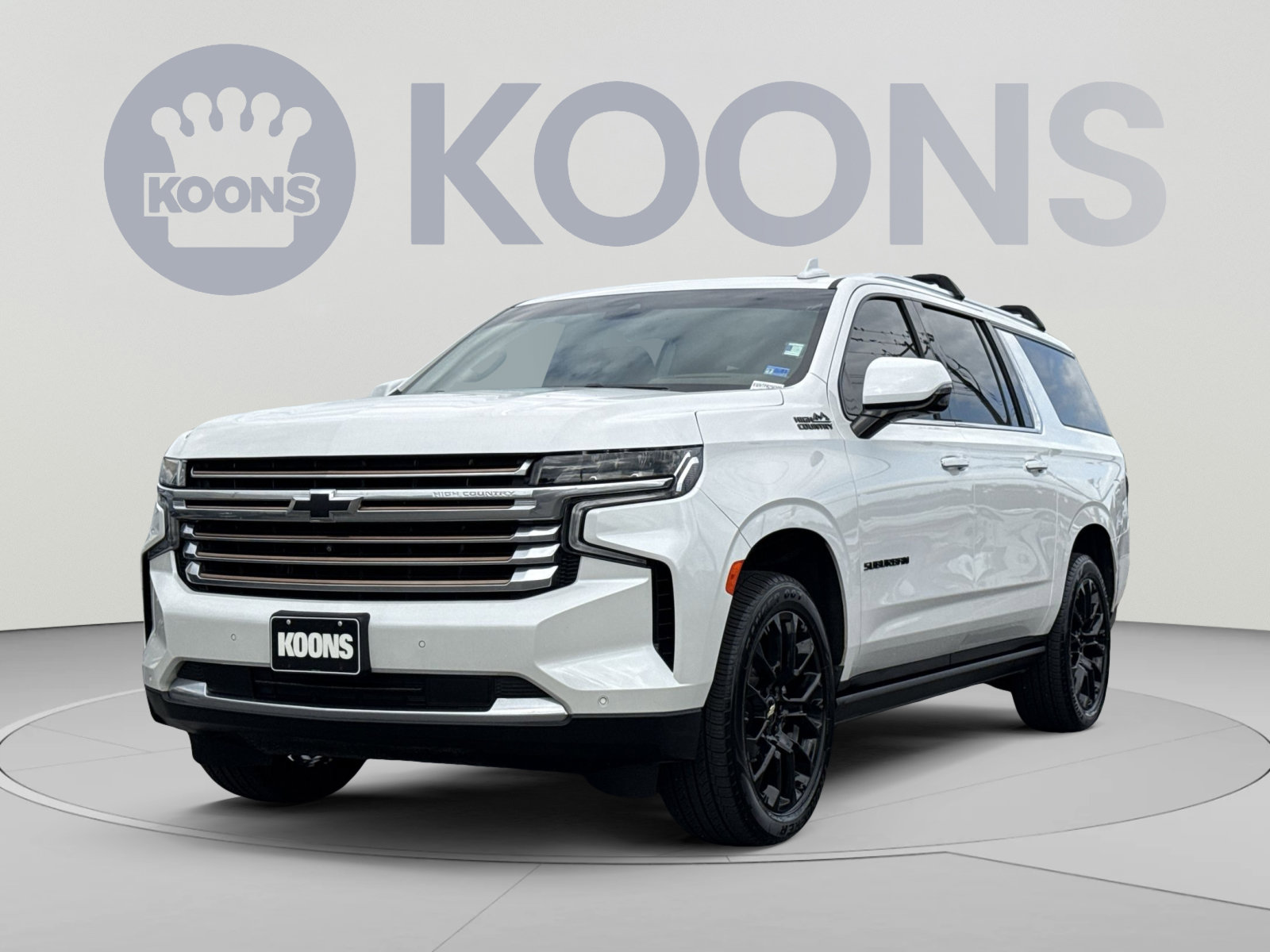 Used 2023 Chevrolet Suburban High Country AWD/4WD image 1