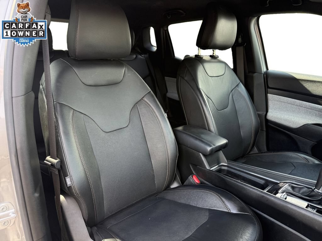 Used 2023 Jeep Compass Latitude AWD/4WD image 15