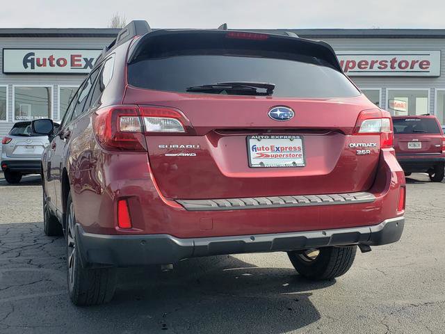 Used 2017 Subaru Outback 3.6R Limited image 6