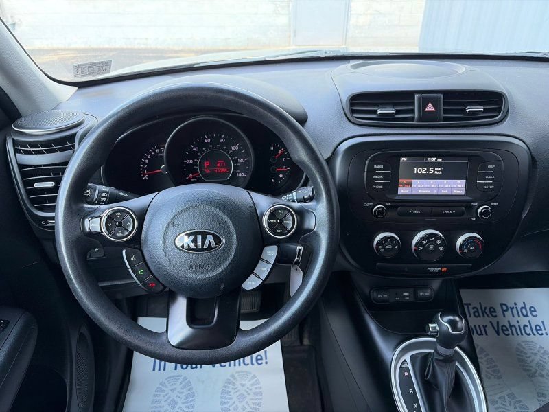 Used 2019 Kia Soul FWD image 18
