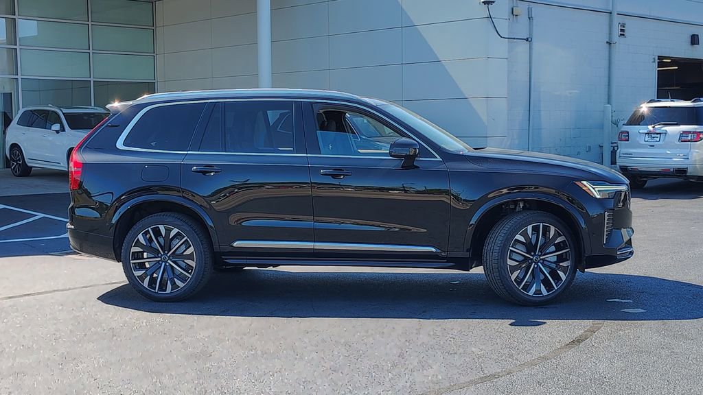 New 2026 Volvo XC90 B6 Plus w/ Protection Package Premier AWD/4WD image 2