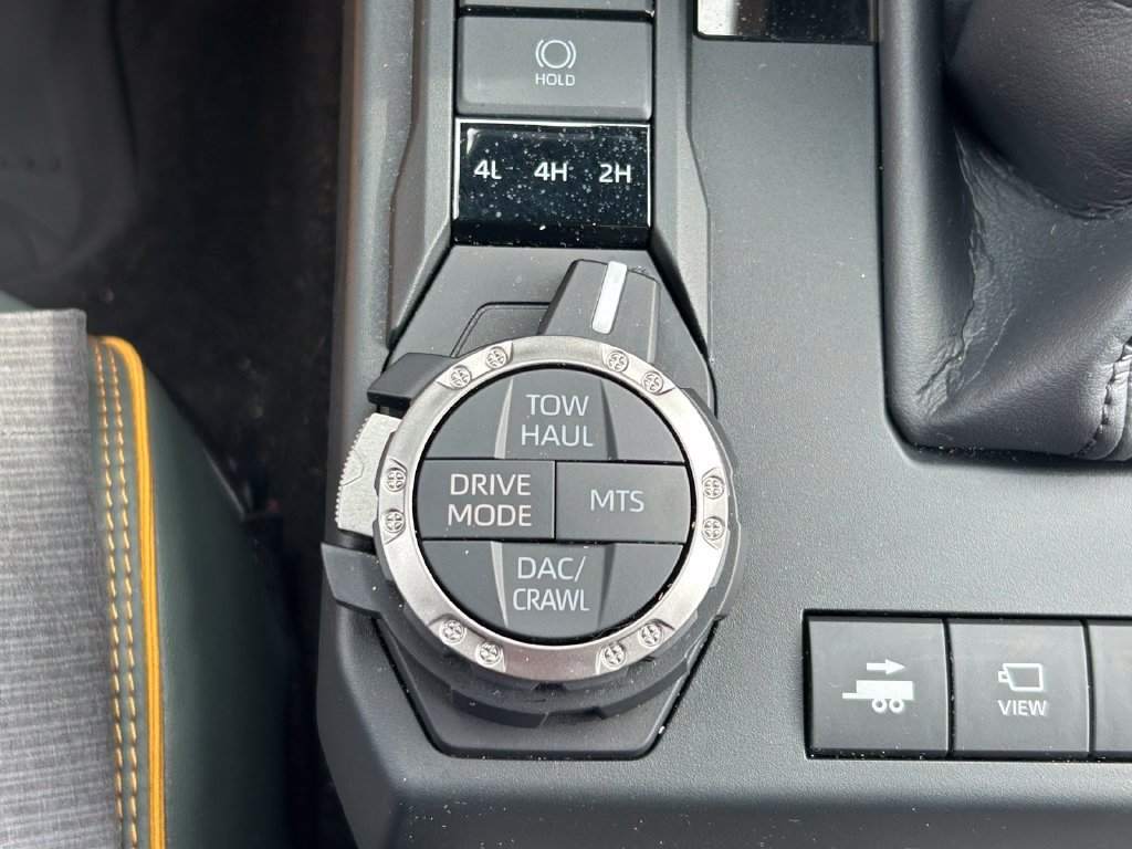 Certified 2025 Toyota 4Runner Trailhunter AWD/4WD image 34