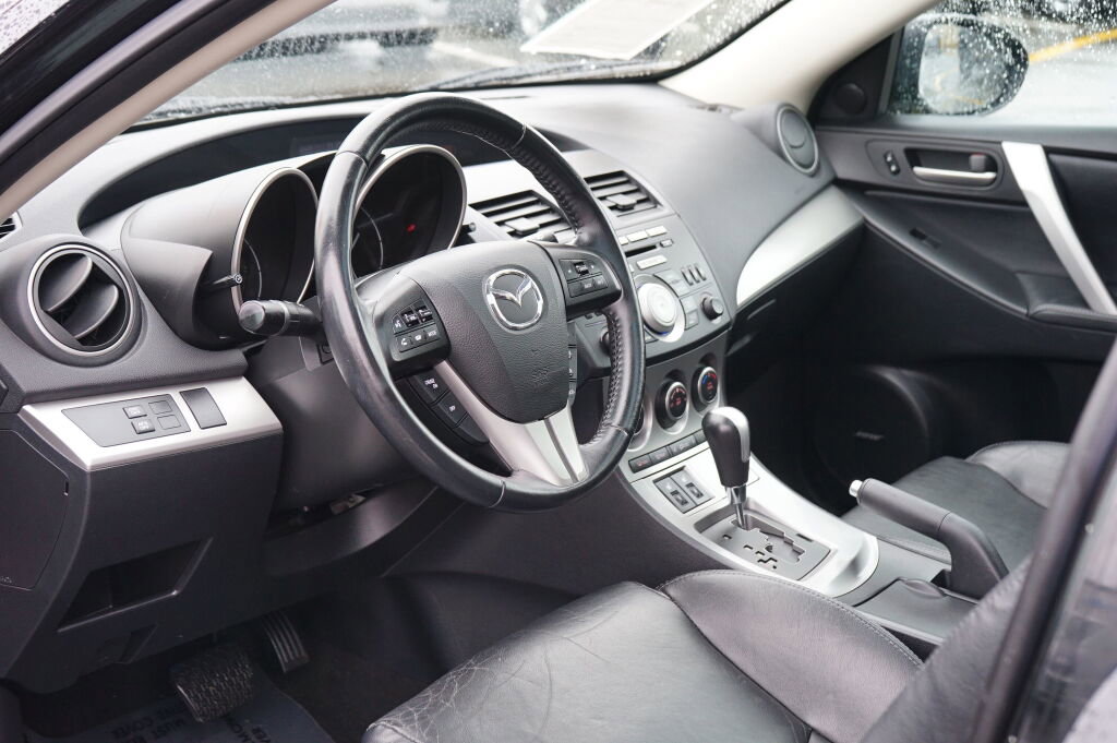 Used 2010 MAZDA MAZDA3 s Grand Touring image 8