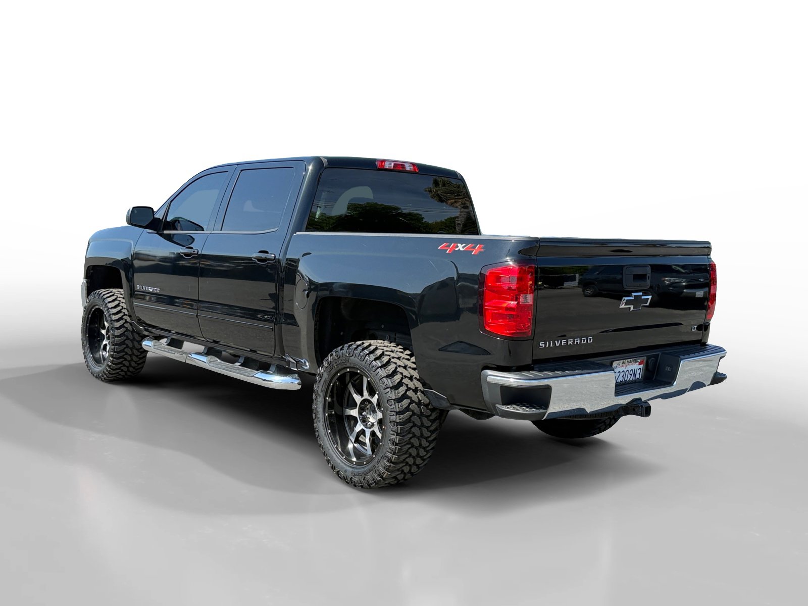 Used 2018 Chevrolet Silverado 1500 LT w/ All Star Edition AWD/4WD image 3