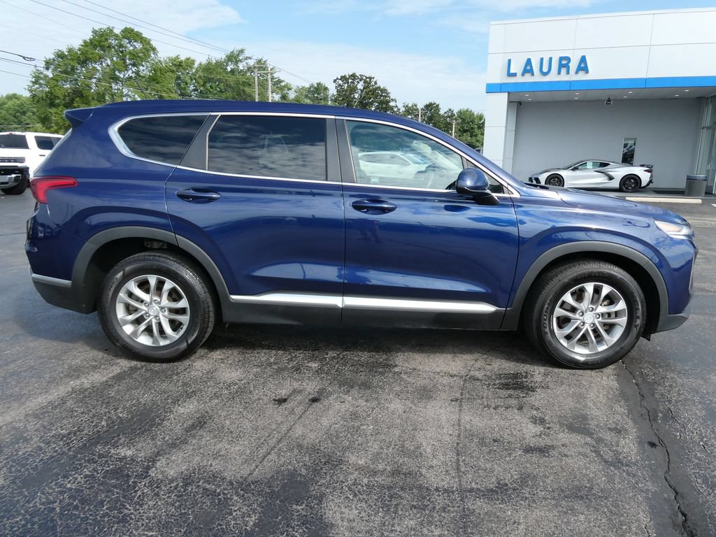 Used 2019 Hyundai Santa Fe SE AWD/4WD image 4