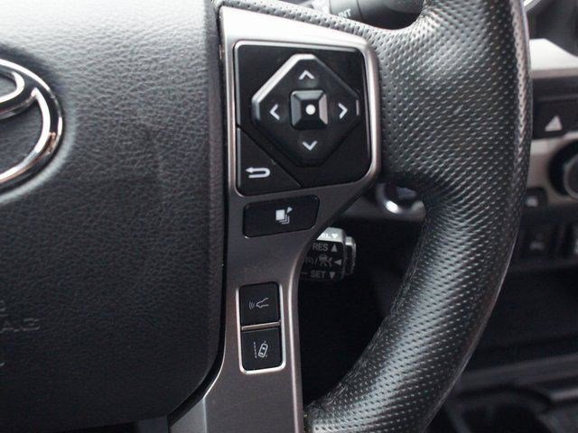 Used 2022 Toyota Tacoma Limited image 12