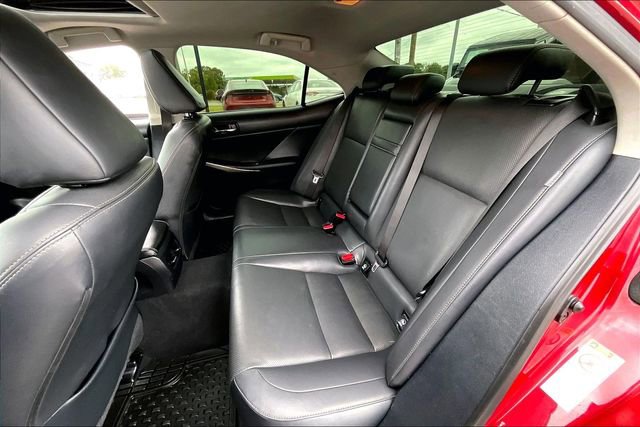 Used 2015 Lexus IS 250 RWD image 19