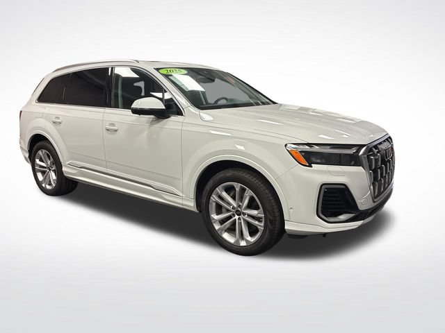 Used 2025 Audi Q7 3.0T Premium Plus AWD/4WD image 7