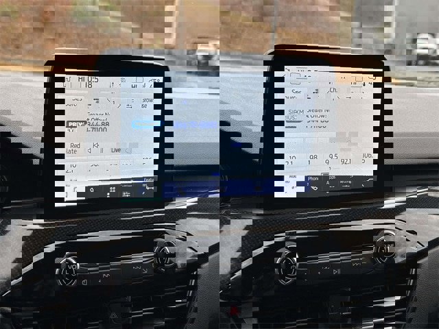 Certified 2024 Ford Escape ST-Line image 9