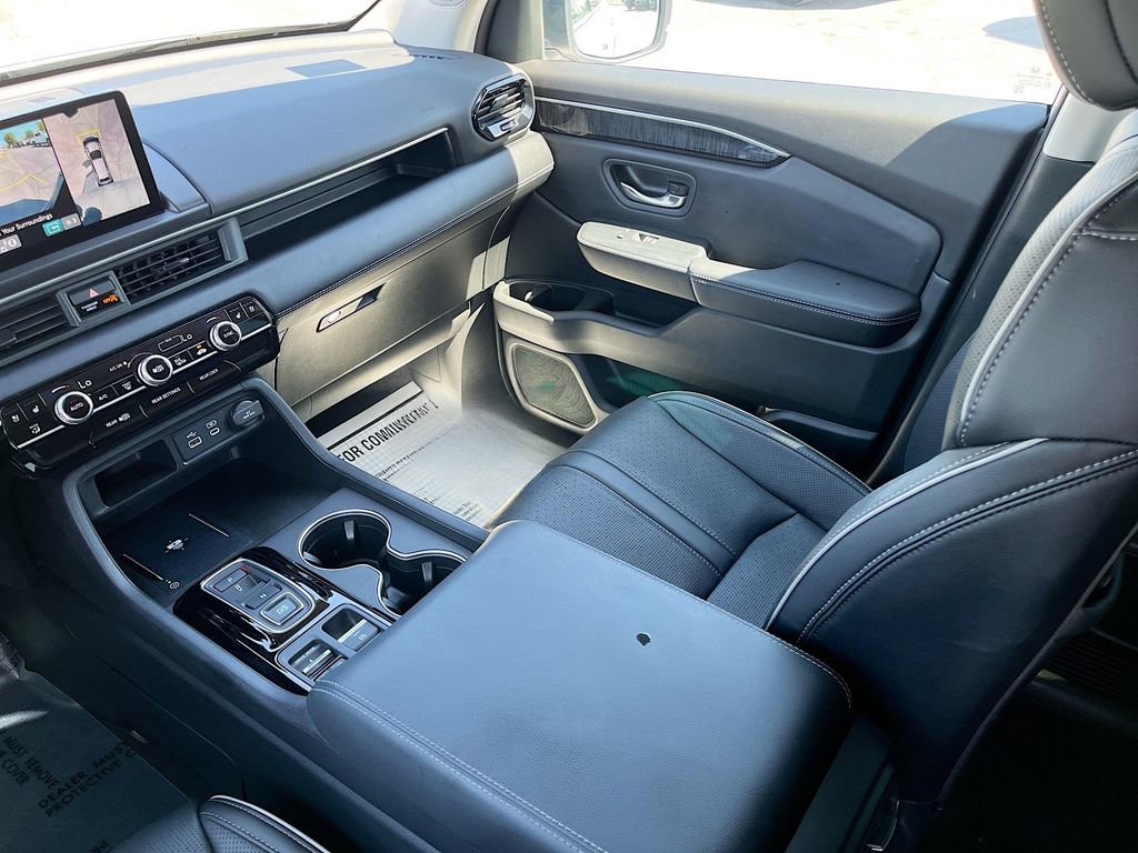 Used 2023 Honda Pilot Elite image 25