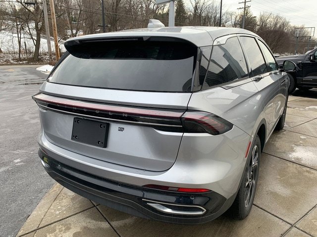 New 2026 Lincoln Nautilus Premier w/ Equipment Group 102A AWD/4WD image 13