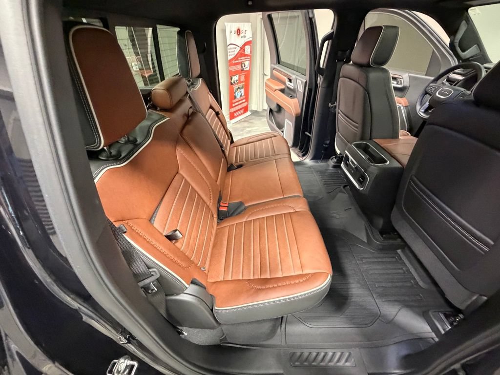 Used 2025 GMC Sierra 2500 Denali Ultimate AWD/4WD image 57
