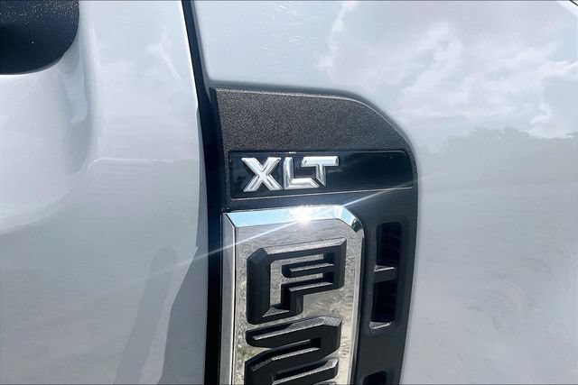 Used 2025 Ford F250 XLT AWD/4WD image 13