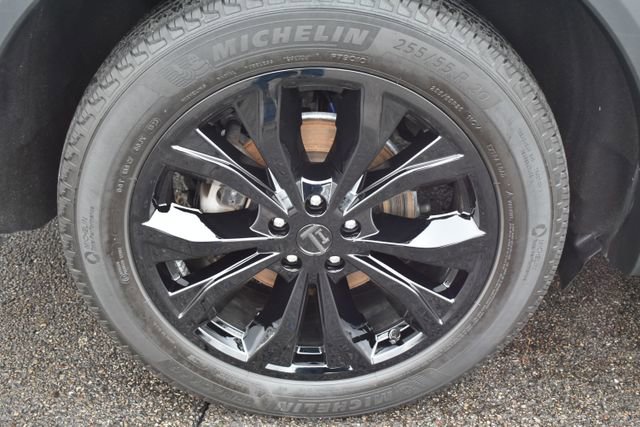 Used 2023 Ford Explorer Limited image 53