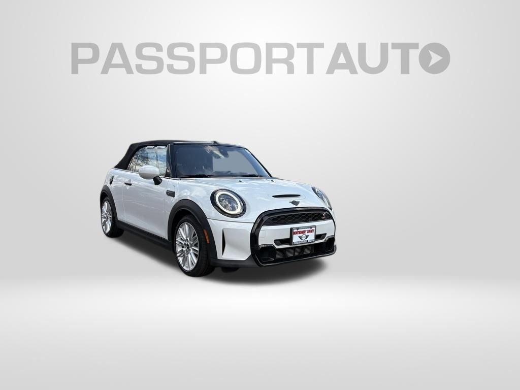 Used 2023 MINI Cooper S image 3
