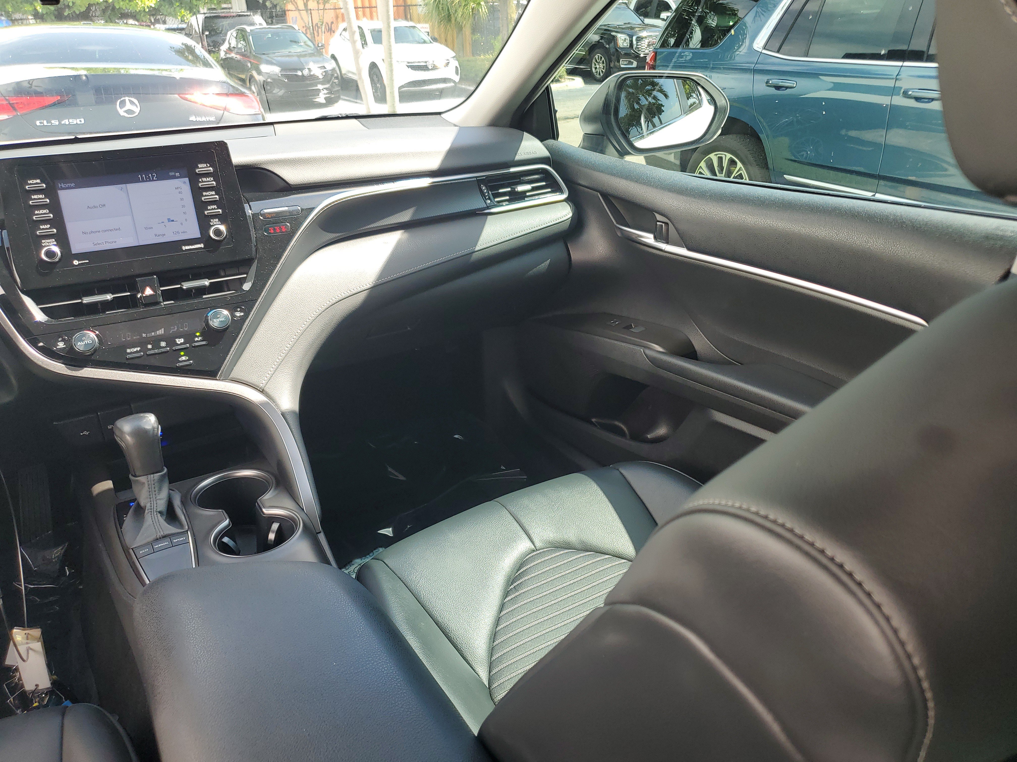 Used 2023 Toyota Camry SE FWD image 15