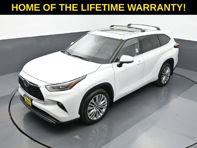 Used 2025 Toyota Highlander Platinum AWD/4WD image 54