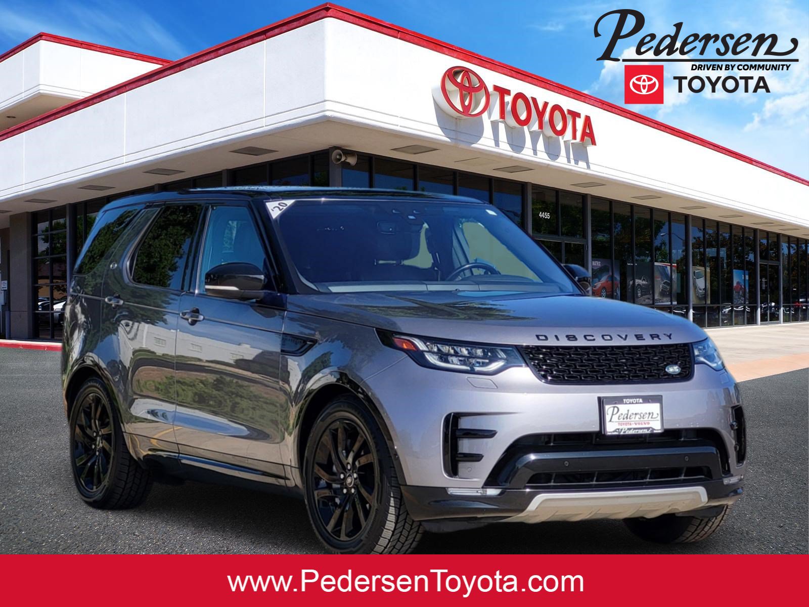 Used 2020 Land Rover Discovery Landmark AWD/4WD image 1