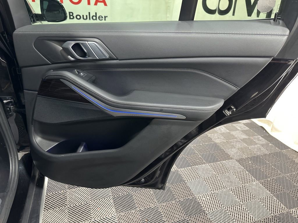 Used 2020 BMW X5 xDrive40i w/ Convenience Package image 14