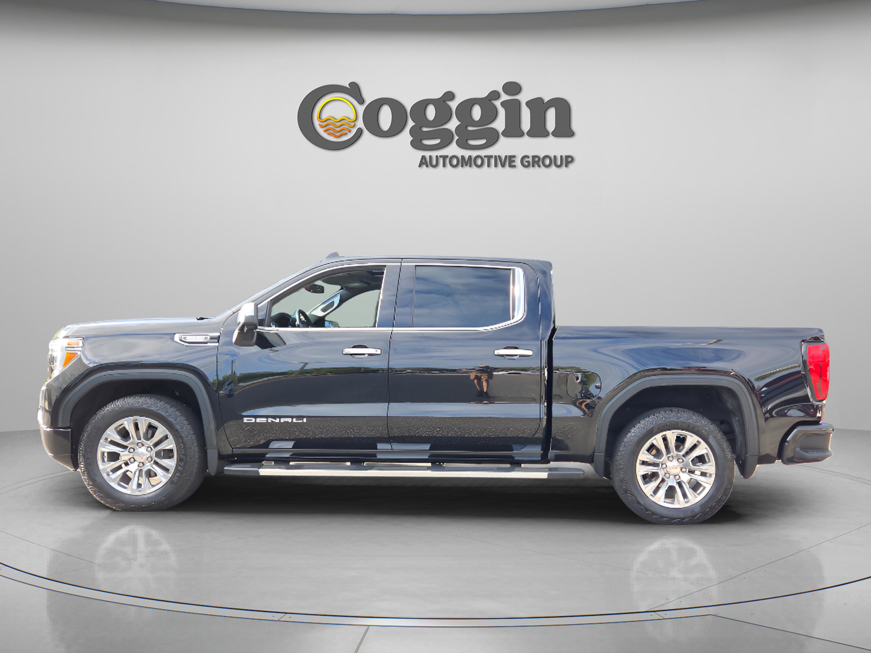 Used 2021 GMC Sierra 1500 Denali AWD/4WD image 2