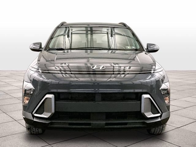 Used 2024 Hyundai Kona SEL w/ Convenience Package AWD/4WD image 3