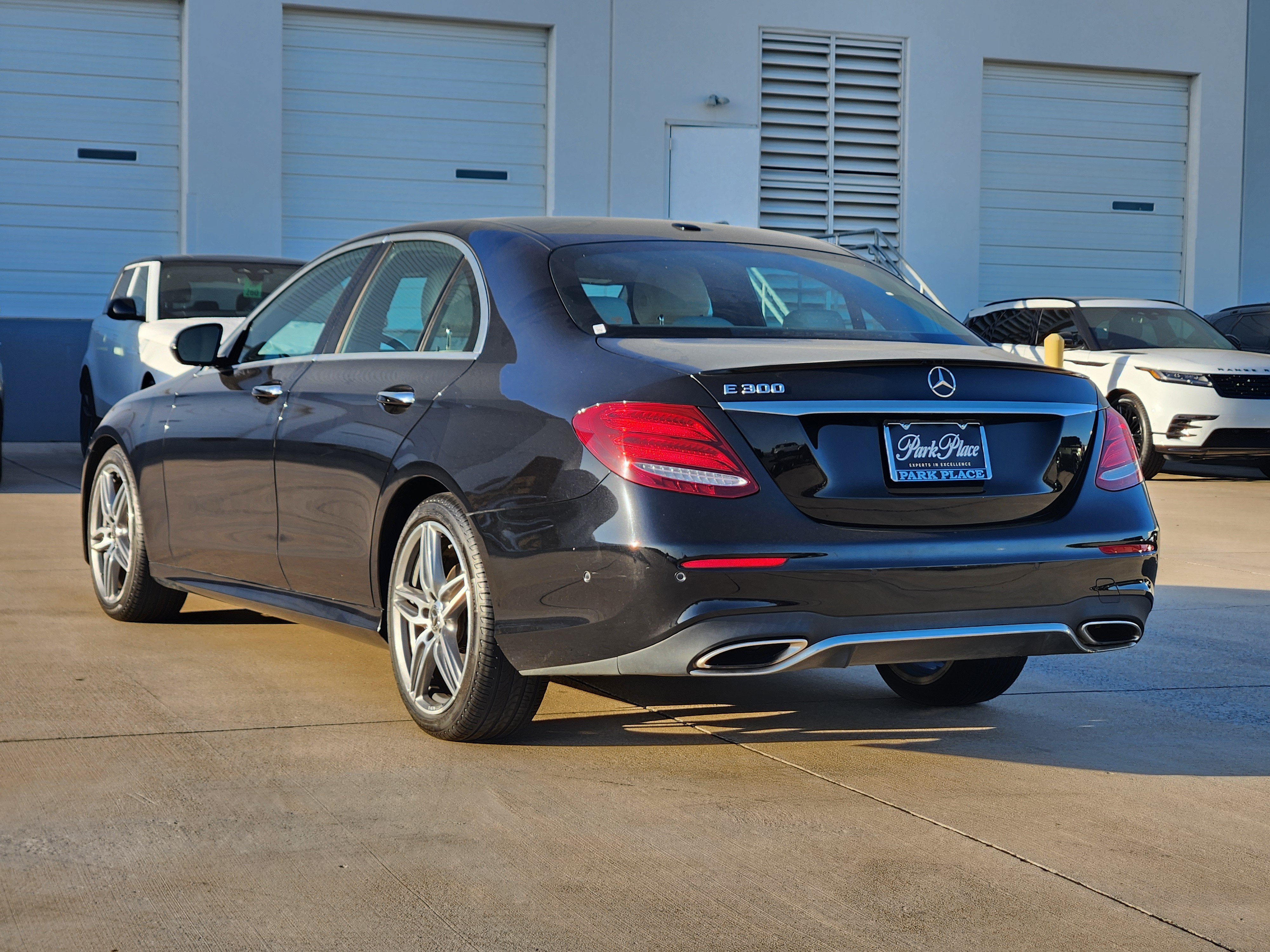 Used 2018 Mercedes-Benz E 300 image 4
