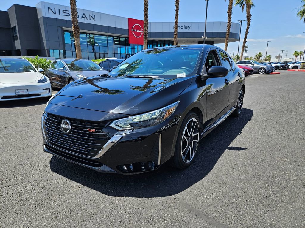 Used 2025 Nissan Sentra SR w/ SR Premium Package FWD image 1