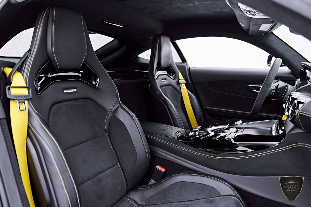 Used 2018 Mercedes-Benz AMG GT R image 54