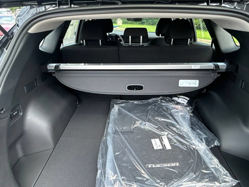 New 2026 Hyundai Tucson Blue SE AWD/4WD image 29