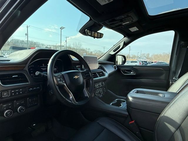 Used 2023 Chevrolet Tahoe High Country image 13
