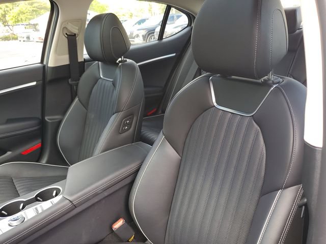 Certified 2026 Genesis G70 2.5T Prestige RWD image 11