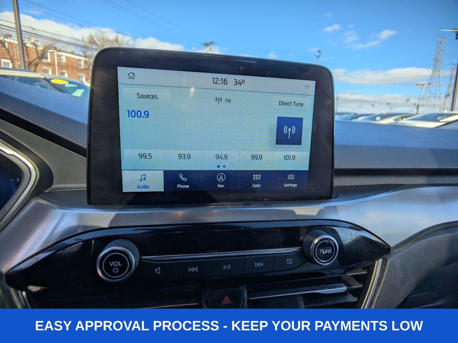 Used 2022 Ford Escape Titanium w/ Class II Trailer Tow Package image 26