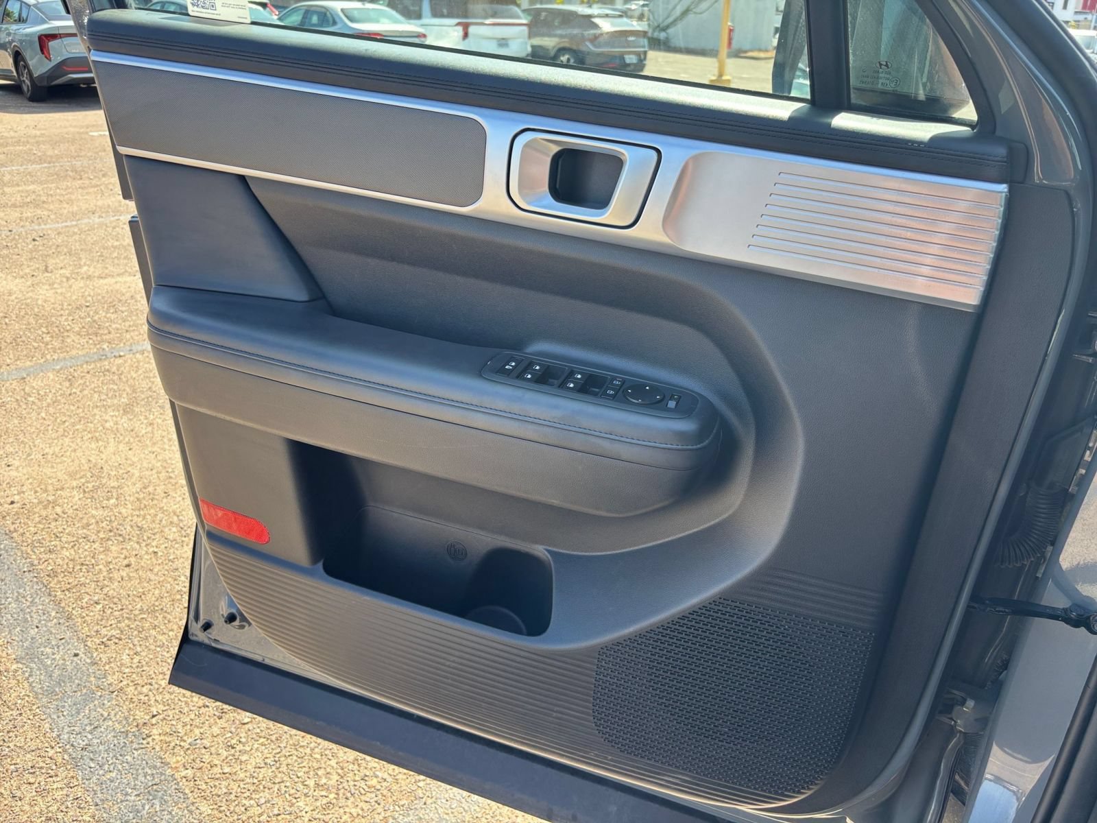 Used 2024 Hyundai Santa Fe SEL FWD image 18
