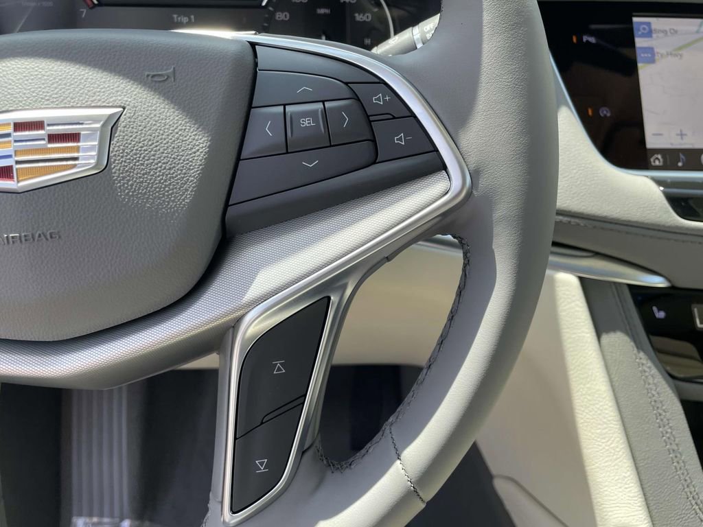 New 2025 Cadillac XT5 Premium Luxury image 25
