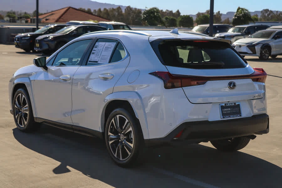 Certified 2026 Lexus UX 300h FWD w/ Accessory Package (Z2) image 2