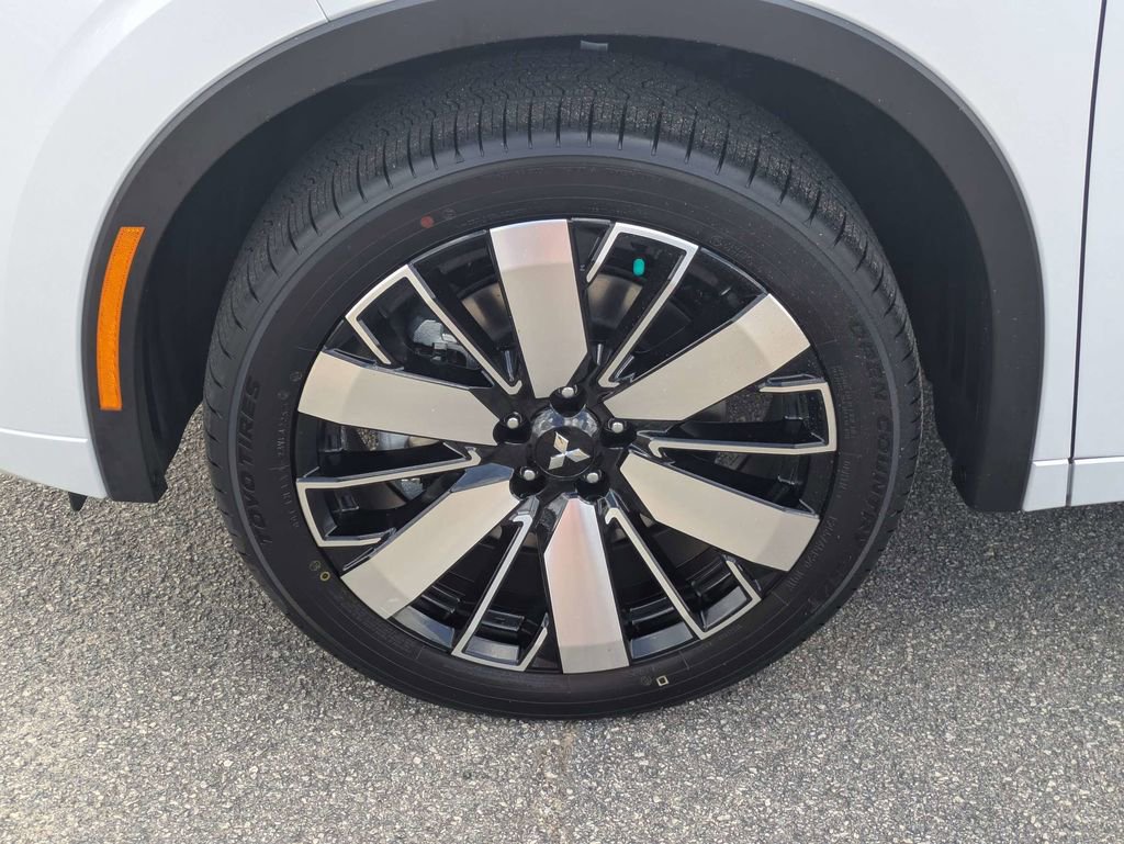 New 2026 Mitsubishi Outlander SEL image 10