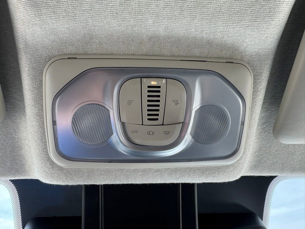 New 2025 RAM ProMaster 3500 w/ Quick Order Package 22G SLT image 31