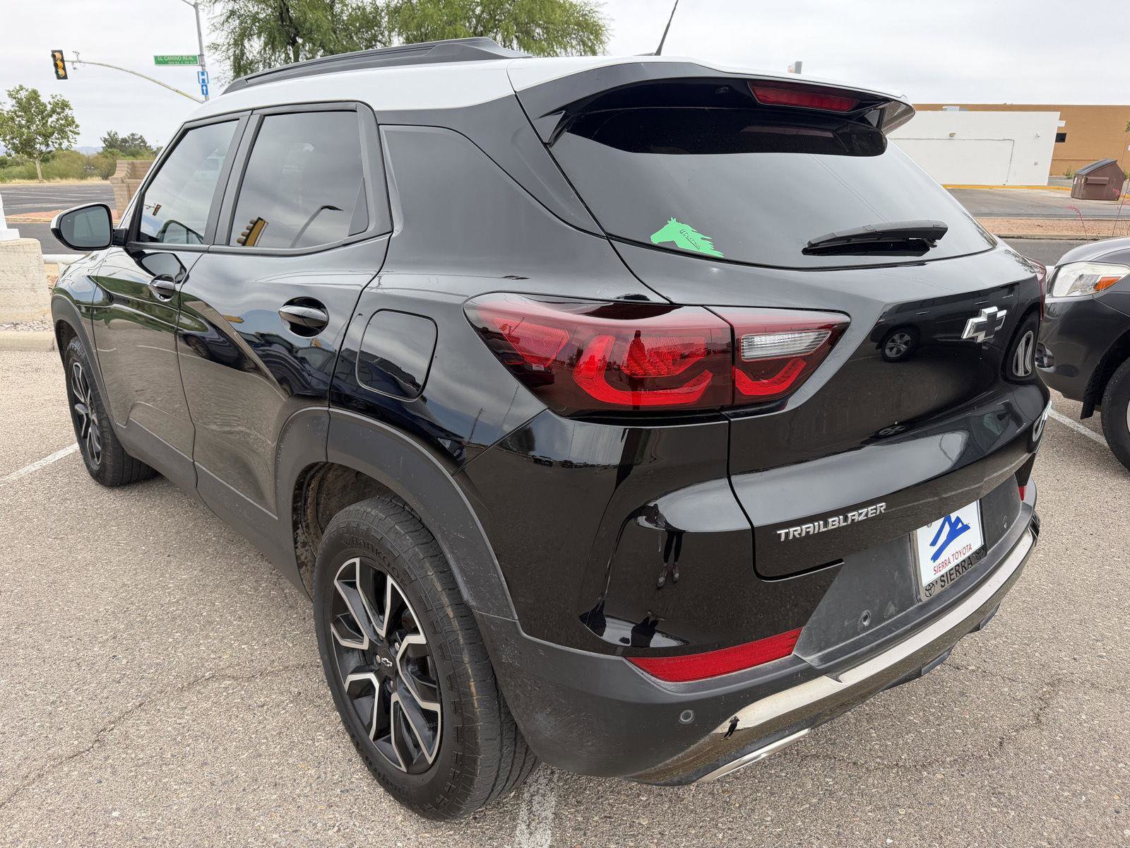 Used 2025 Chevrolet TrailBlazer ACTIV w/ Driver Confidence Package FWD image 3