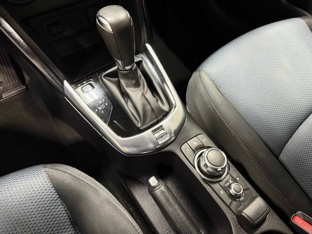 Used 2017 Toyota Yaris iA image 12