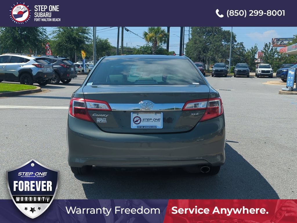 Used 2013 Toyota Camry XLE w/ Leather Pkg FWD image 6