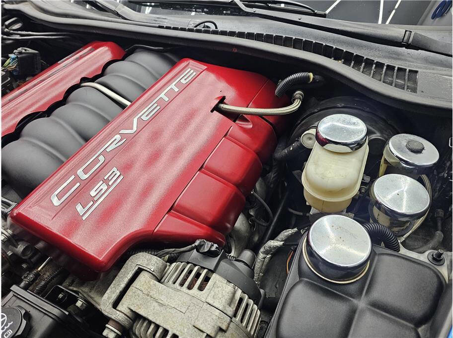 Used 2010 Chevrolet Corvette Grand Sport w/ Preferred Equipment Group image 16