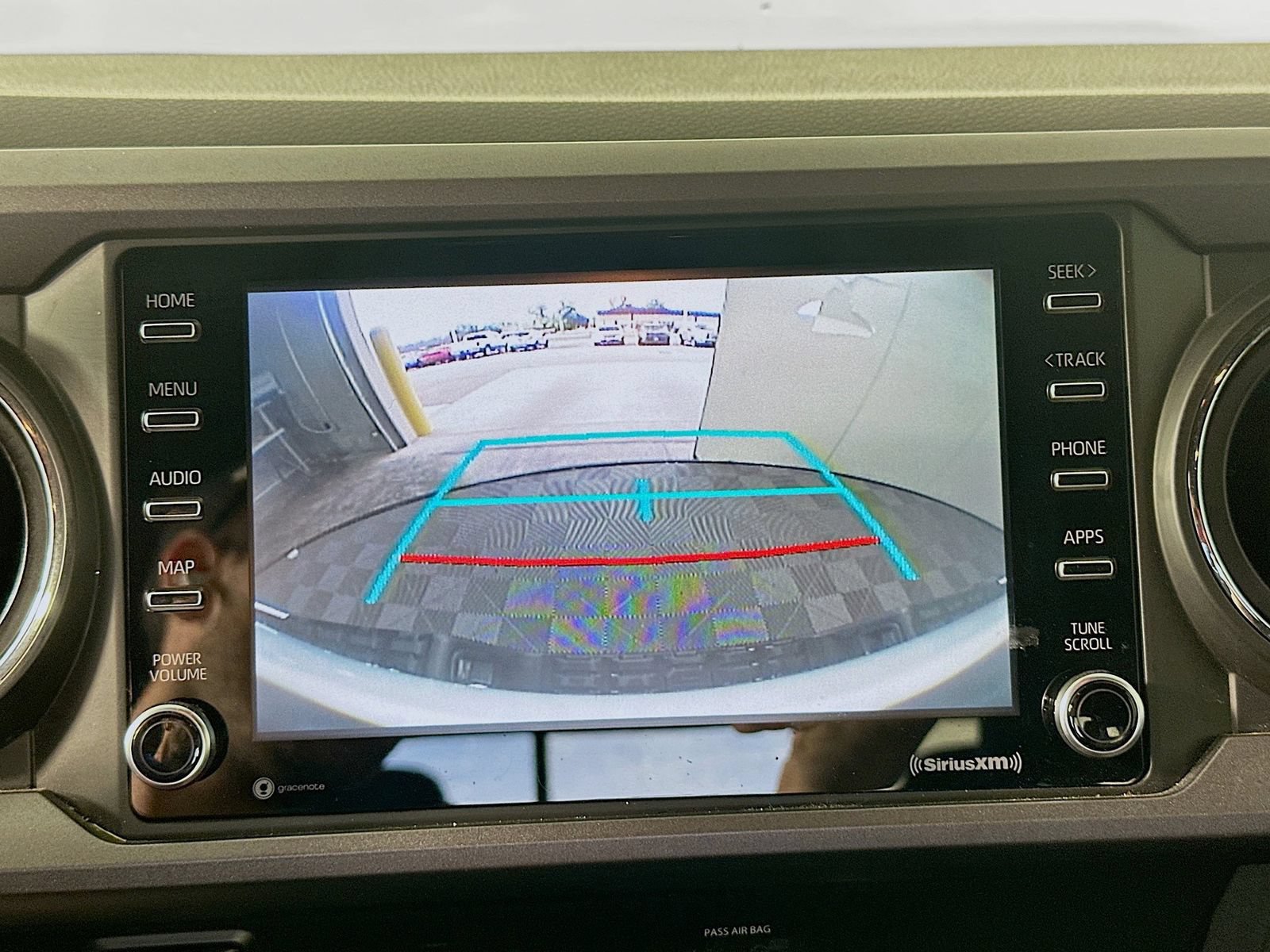 Used 2020 Toyota Tacoma TRD Sport w/ Technology Package AWD/4WD image 13