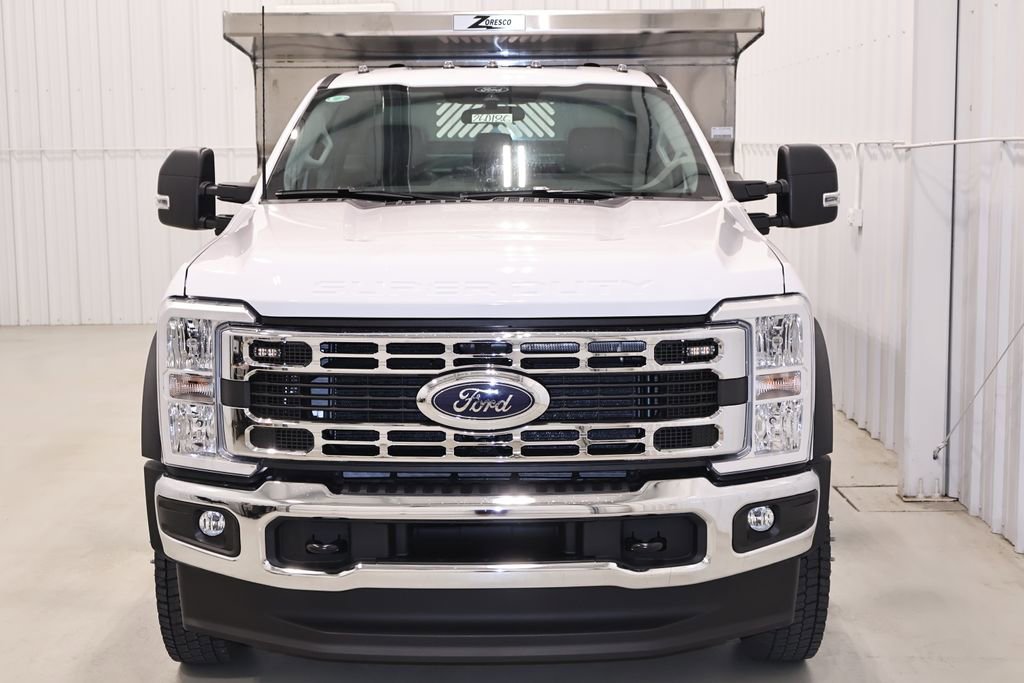 New 2026 Ford F550 4x4 Regular Cab Super Duty image 4